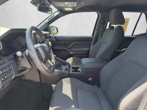 Used 2026 Toyota 4Runner SR5 AWD/4WD image 16