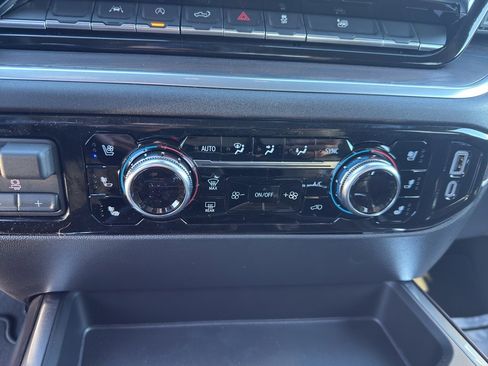 New 2026 GMC Sierra 1500 SLT w/ SLT Premium Package image 13