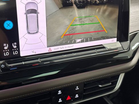 New 2026 Volkswagen Atlas SEL AWD/4WD image 19