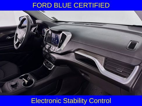 Used 2024 GMC Terrain SLE w/ Driver Convenience Package image 28