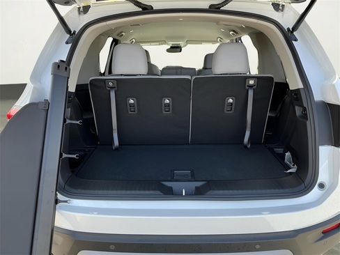 New 2025 Honda Pilot EX-L image 22