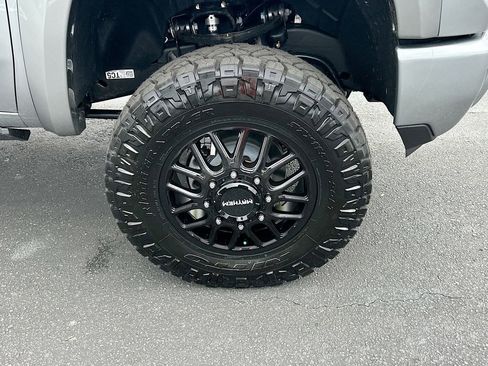 New 2026 Chevrolet Silverado 3500 High Country AWD/4WD image 32