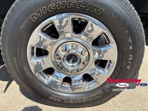 Used 2024 Ford F350 Lariat w/ Chrome Package AWD/4WD image 2