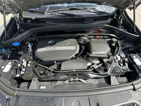 Used 2025 BMW X1 xDrive28i w/ Convenience Package image 34