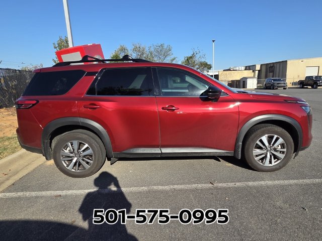 Used 2026 Nissan Pathfinder SL AWD/4WD image 5
