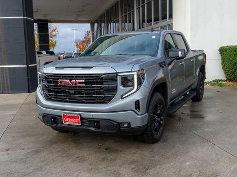 New 2026 GMC Sierra 1500 Elevation w/ Elevation Premium Package image 3