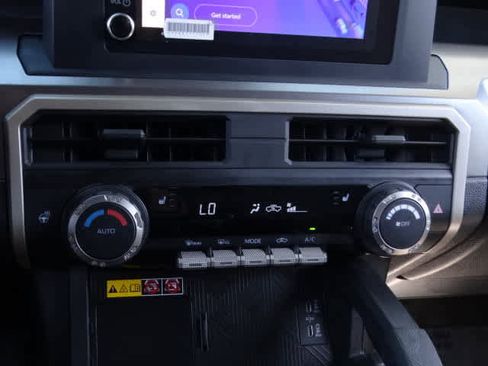 Used 2024 Toyota Tacoma SR5 image 33