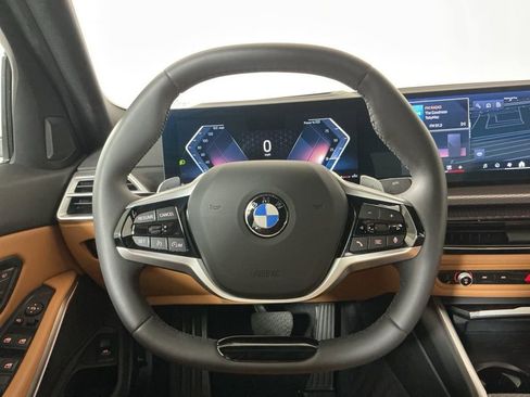 Certified 2025 BMW 330i Sedan w/ Premium Package image 17