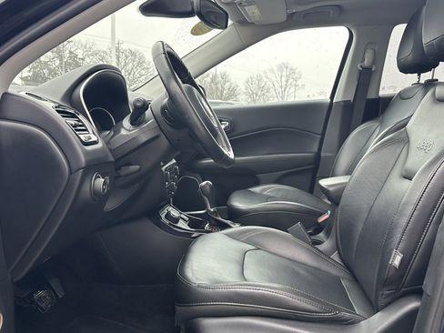 Used 2018 Jeep Compass Limited w/ Navigation Group image 11