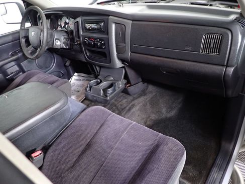 Used 2004 Dodge Ram 3500 Truck SLT w/ Trailer Tow Group RWD image 31