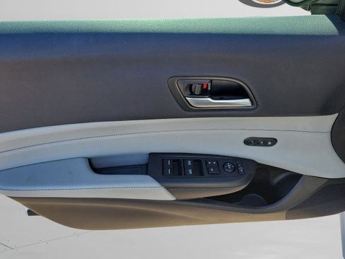 Used 2021 Acura ILX w/ Premium Package image 27