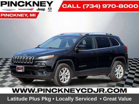 Used 2018 Jeep Cherokee Latitude Plus w/ Cold Weather Group AWD/4WD image 1