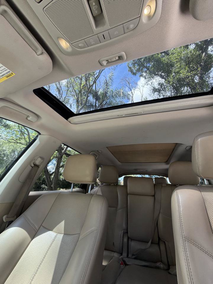 Used 2015 Nissan Pathfinder Platinum FWD image 15