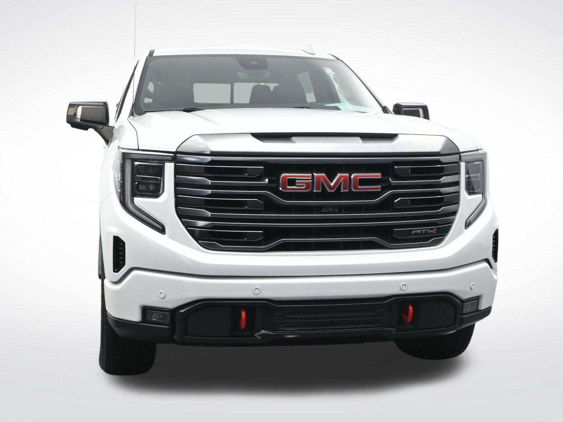 Used 2024 GMC Sierra 1500 AT4 w/ Technology Package AWD/4WD image 3