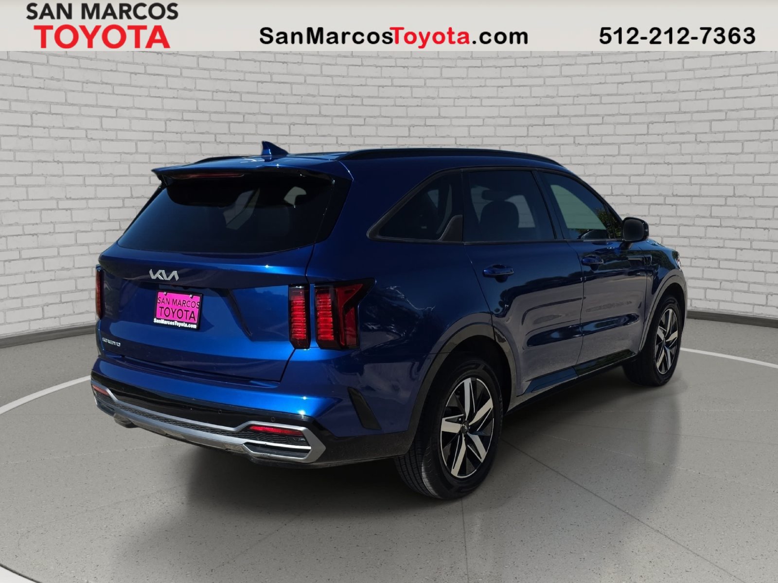 Used 2023 Kia Sorento S FWD image 6