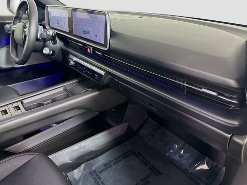 Used 2023 Hyundai Ioniq 6 SEL image 30