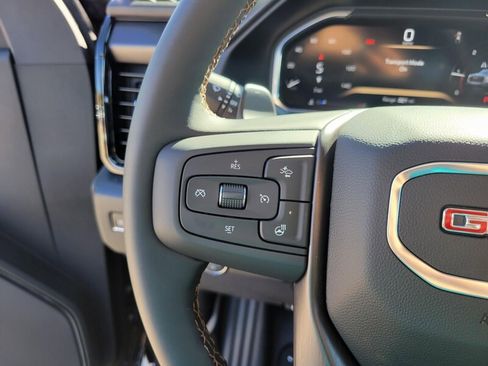 New 2026 GMC Sierra 1500 AT4 w/ AT4 Premium Package image 18