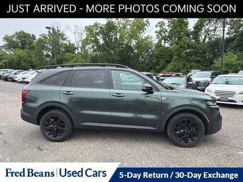 Used 2022 Kia Sorento S w/ Panoramic Sunroof Package AWD/4WD image 9