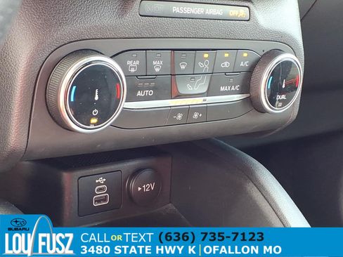 Used 2025 Ford Escape ST-Line AWD/4WD image 15