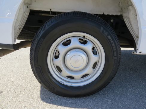 Used 2022 Ford F150 XL image 11