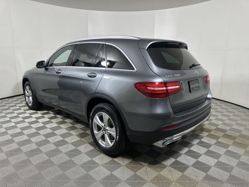 Used 2017 Mercedes-Benz GLC 300 4MATIC image 5