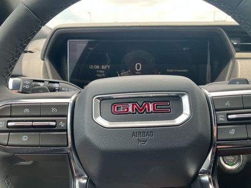 New 2026 GMC Terrain Elevation FWD image 14