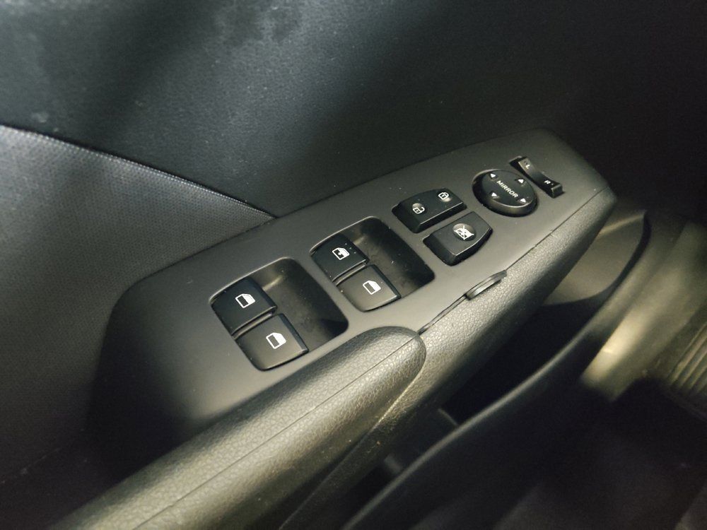 Used 2021 Hyundai Accent SE FWD image 27