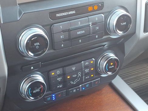 Used 2018 Ford F350 King Ranch w/ King Ranch Ultimate Package image 28