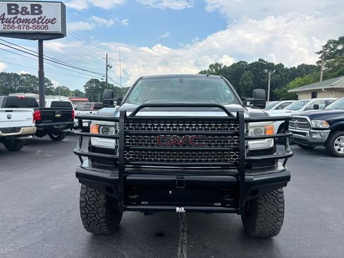 Used 2015 GMC Sierra 2500 SLE w/ SLE Preferred Package AWD/4WD image 2