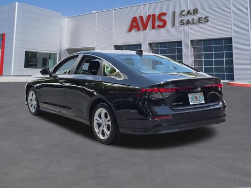 Used 2025 Honda Accord LX image 9