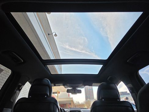 Used 2017 Lincoln MKC Reserve w/ Lincoln MKC Climate Package AWD/4WD image 15