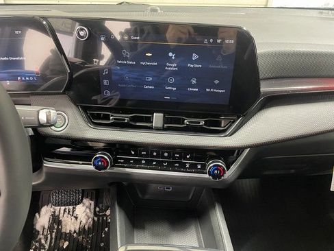 New 2026 Chevrolet Equinox RS w/ LPO, Floor Liner Package image 16