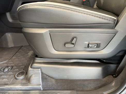 New 2026 RAM 3500 Laramie image 15