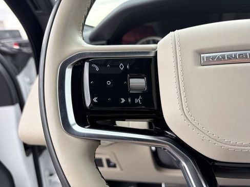 Used 2023 Land Rover Range Rover Velar R-Dynamic S AWD/4WD image 9