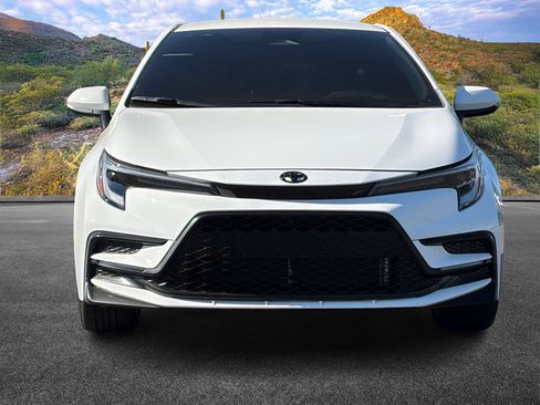 Used 2025 Toyota Corolla SE image 5