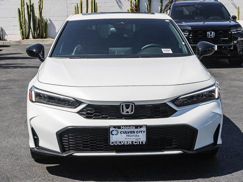 Used 2025 Honda Civic Sport image 2