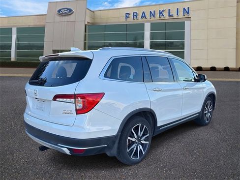 Used 2022 Honda Pilot Elite image 7