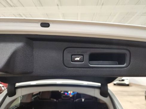Used 2023 Honda Odyssey Elite image 34