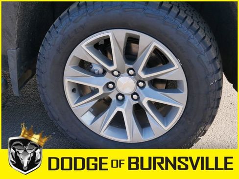 Used 2022 Chevrolet Silverado 1500 High Country w/ Safety Package II image 12