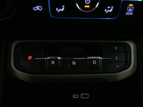 Used 2022 GMC Acadia Denali w/ Denali Ultimate Package image 26