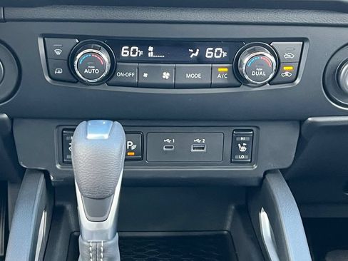 New 2026 Nissan Frontier SV w/ SV Convenience Package RWD image 5