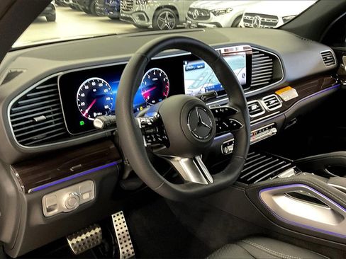 New 2025 Mercedes-Benz GLE 580 4MATIC image 6