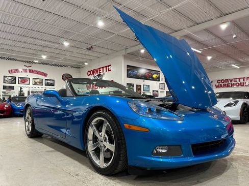Used 2008 Chevrolet Corvette Convertible w/ Preferred Equipment Group RWD image 32