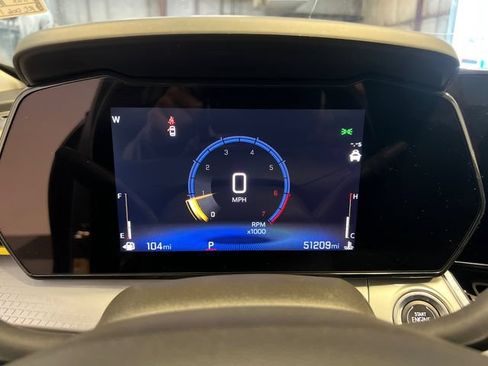 Used 2024 Chevrolet Trax LT w/ Driver Confidence Package FWD image 22