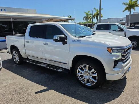 Used 2022 Chevrolet Silverado 1500 High Country image 2
