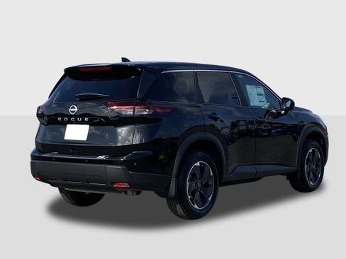 New 2026 Nissan Rogue SV FWD image 4