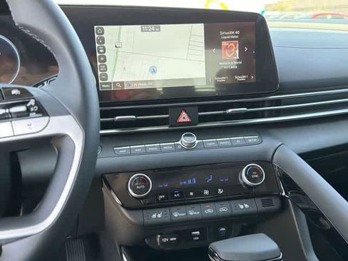 New 2026 Hyundai Elantra Limited image 21