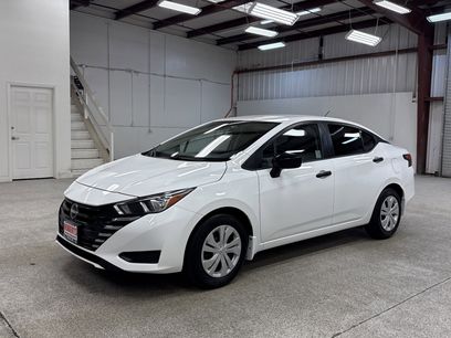 Used 2024 Nissan Versa S w/ Trunk Package