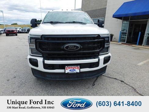 Used 2021 Ford F250 Lariat image 3