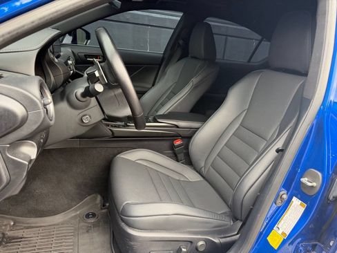 Used 2022 Lexus IS 350 F Sport AWD/4WD image 16